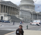 Girls an Capitol